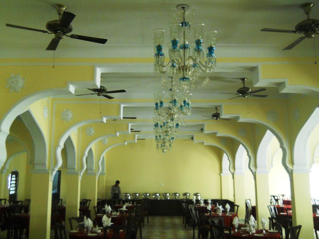 V Resorts Rajmahal Orchha Zewnętrze zdjęcie