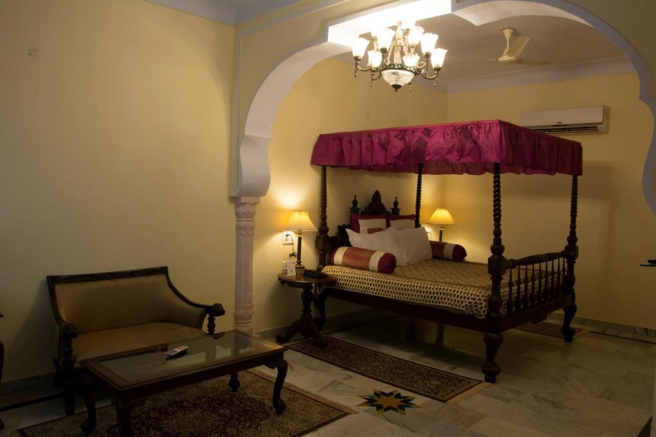 V Resorts Rajmahal Orchha Zewnętrze zdjęcie