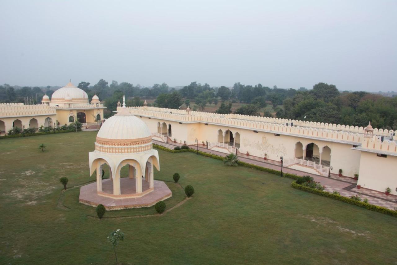 V Resorts Rajmahal Orchha Zewnętrze zdjęcie